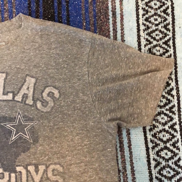 Dallas Cowboys Retro Style Tee Shirt - Picture 5 of 11